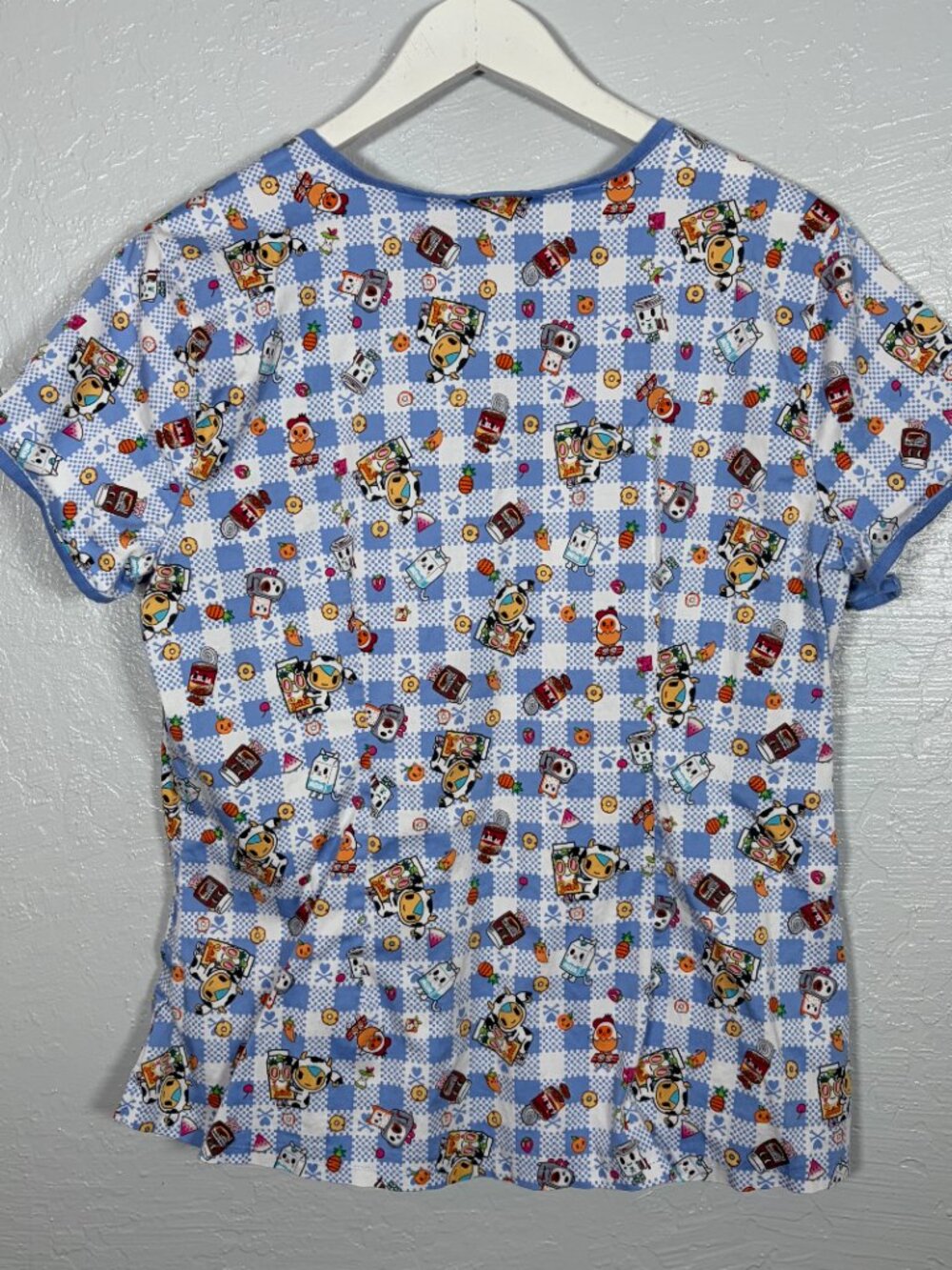 Koi Tokidoki Women L Summer Picnic Eve Scrub Top Shirt Stretch Pockets 1017TKD - Picture 4 of 7